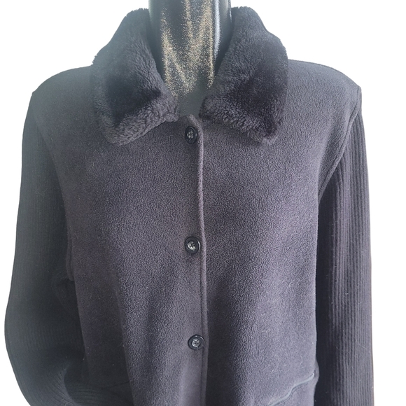Tradition Country Collection Black Plush Collared Button Up Sweater M - Picture 2 of 7